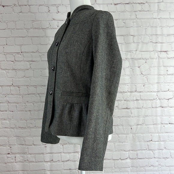 Apt. 9 Womens Grey Peplum Wool Blend Blazer Size 8 - Picture 3 of 9